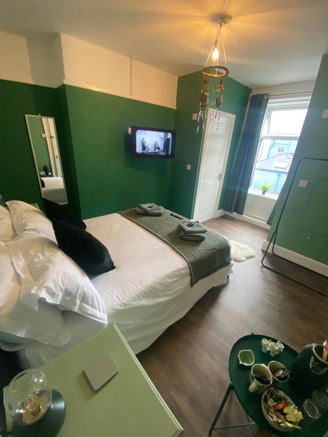 Tegfan -The Anglesey Townhouse Hotel Карнарфон Екстериор снимка