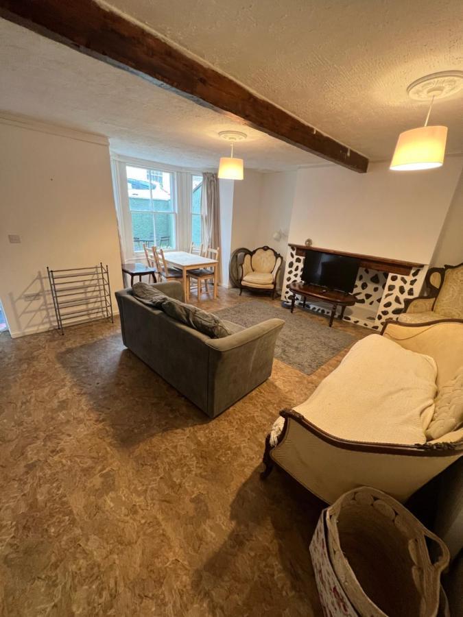 Tegfan -The Anglesey Townhouse Hotel Карнарфон Екстериор снимка